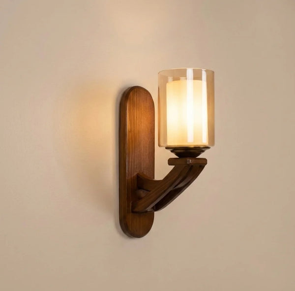 Taxta Divar İşığı